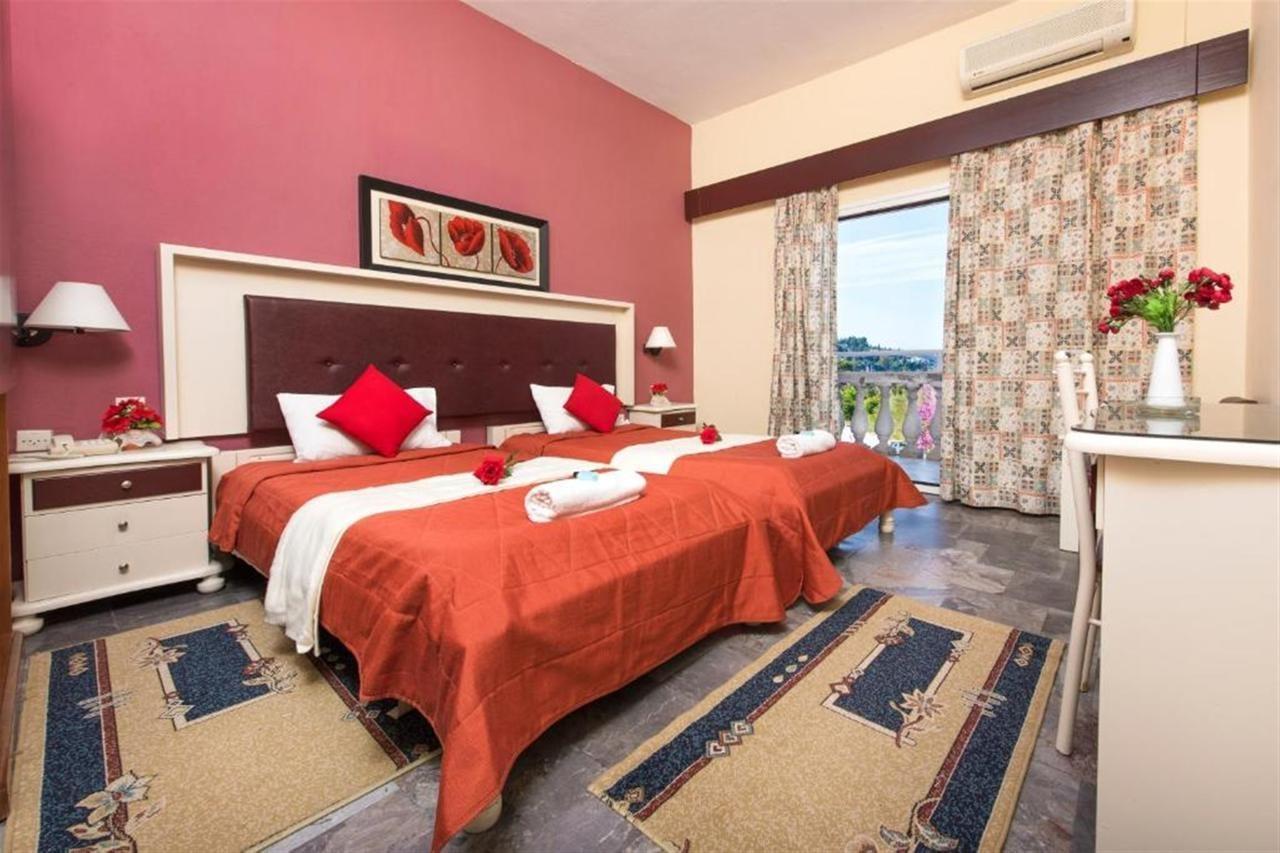 Potamaki Beach Hotel Benitses  Ngoại thất bức ảnh