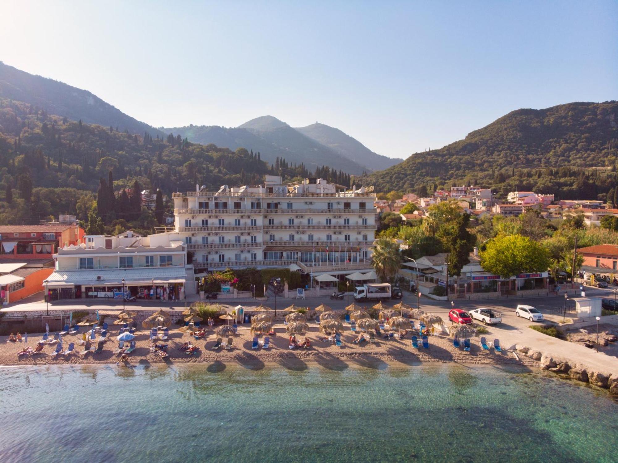 Potamaki Beach Hotel Benitses  Ngoại thất bức ảnh