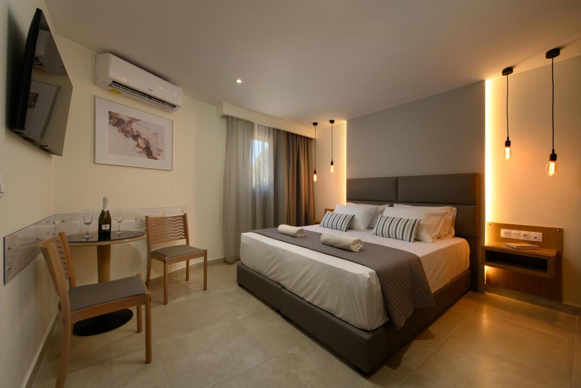 Potamaki Beach Hotel Benitses  Ngoại thất bức ảnh