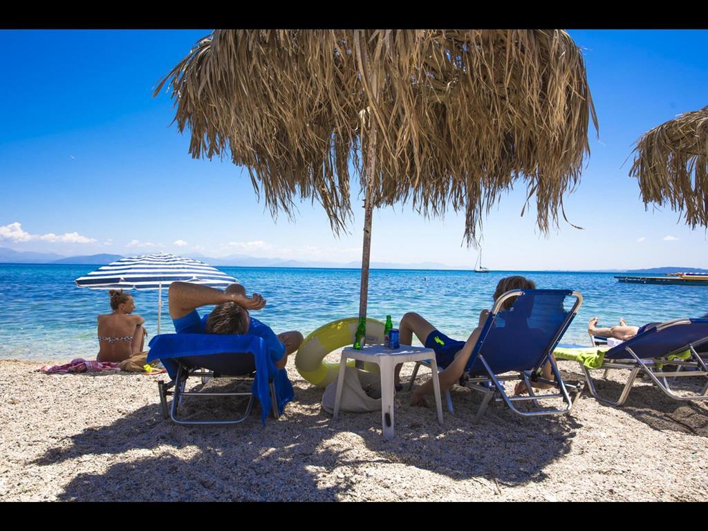 Potamaki Beach Hotel Benitses  Ngoại thất bức ảnh